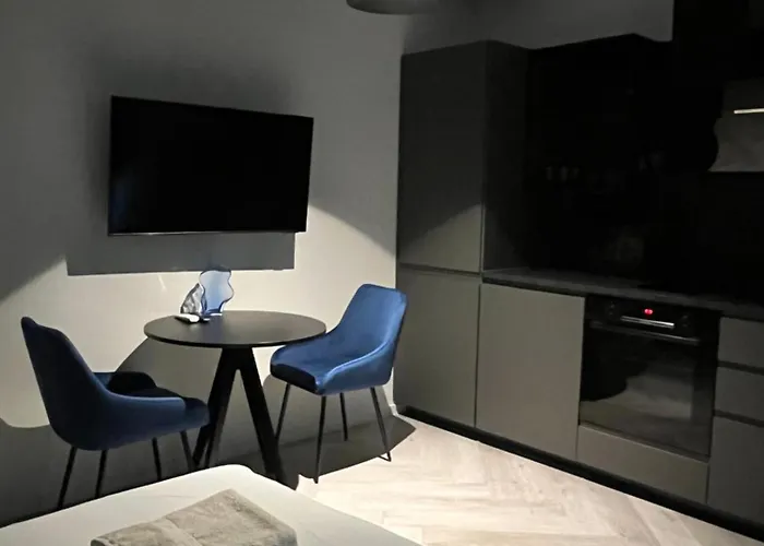 Sea&sand In The Center Of Apartament Połąga